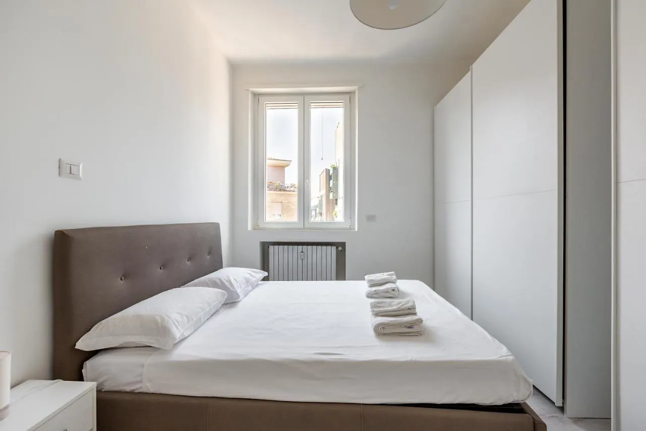Garibaldi & Gae Aulenti Modern Apt With Private Parking! Milan 0*,